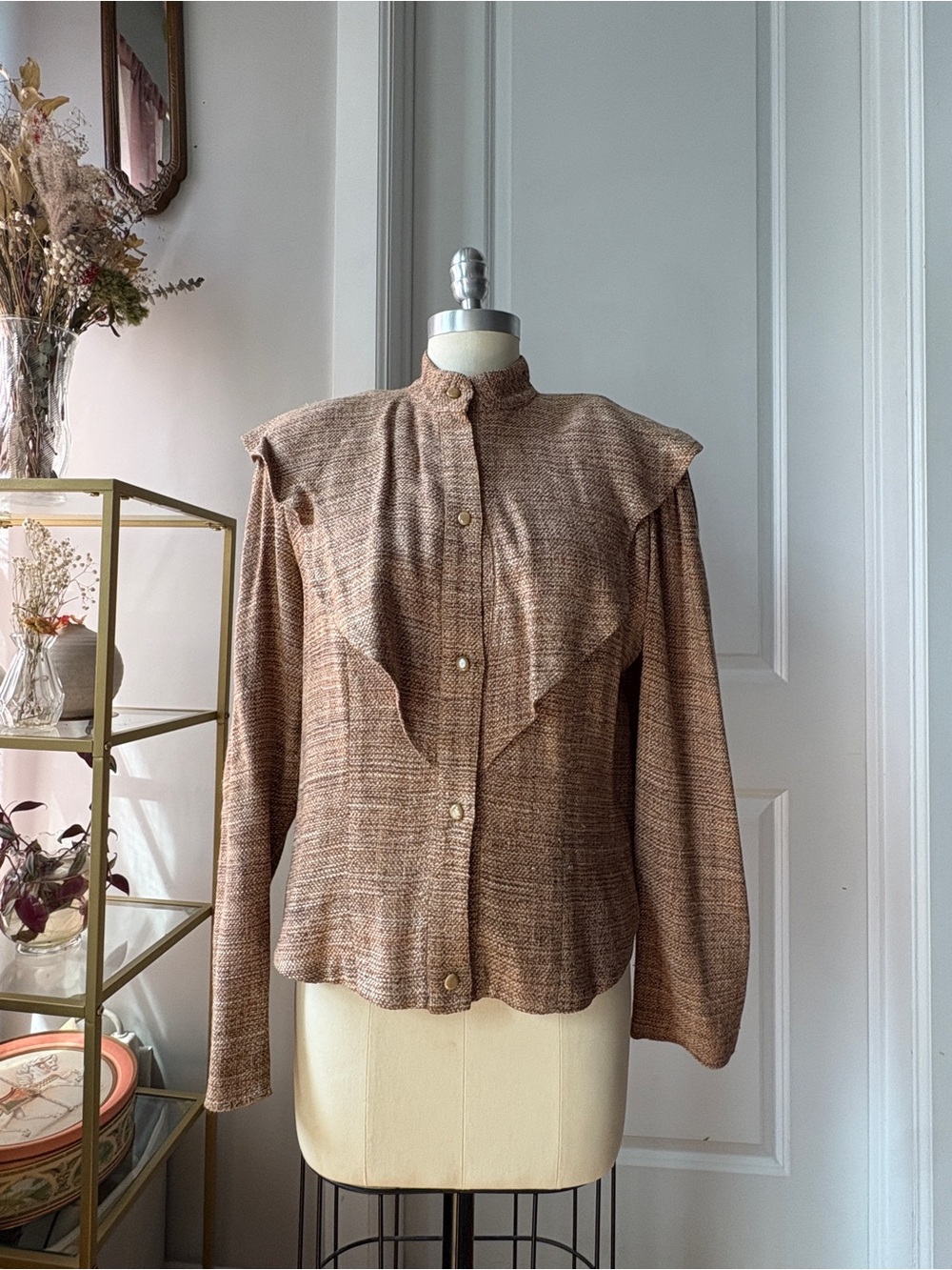 Vintage-Inspired Brown Tweed Button Front Blouse